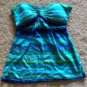 LAST CALL🌺 New strapless multicolor Mossimo tank top